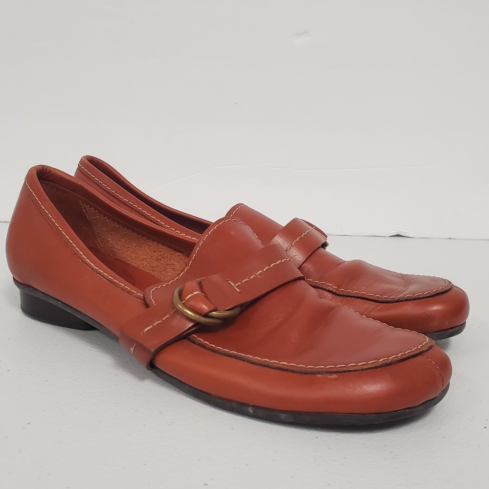 Bally Womens Avalle Leather Slip On Loafers Size 8.5 Red Buckle Church Career